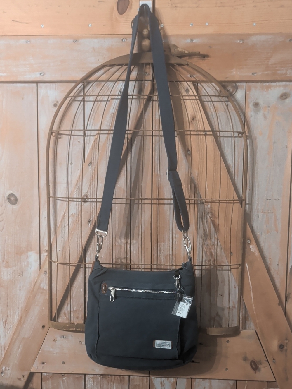 New With Tags.    Travel on Purse !